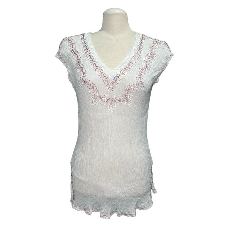 Magnolia South White Embroidered V-Neck Cap Sleeve Tunic Top With Side Slits